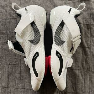 NEW Nike cycle shoes